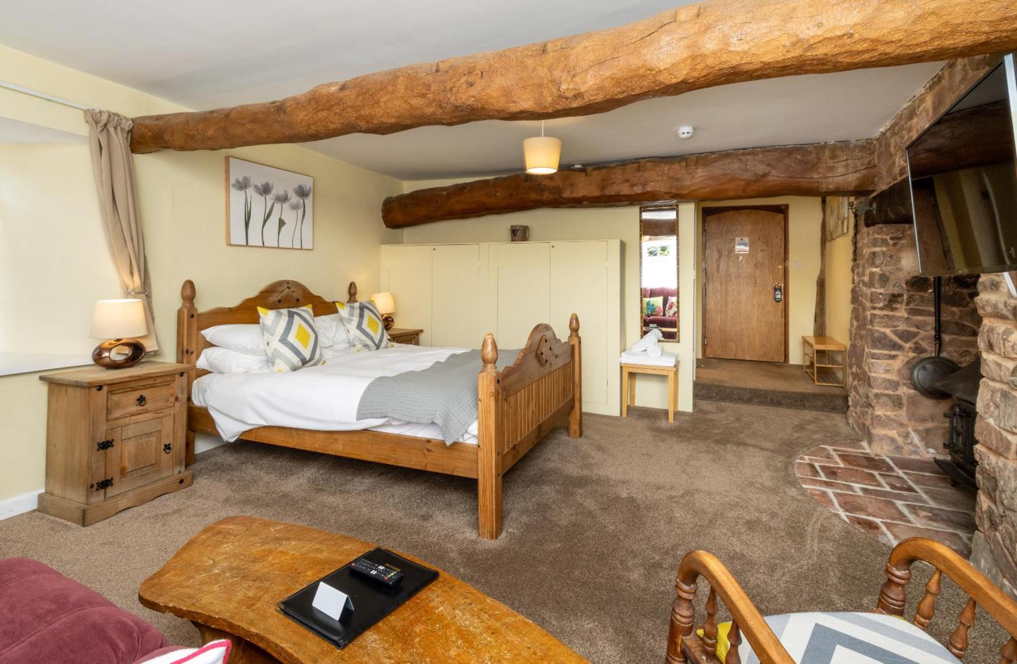 New Inn Crediton Eksteriør bilde